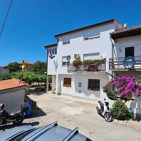 Fuer 4 Personen Ca 75 Qm In Sijana, Istrien Istrische Riviera Apartment *