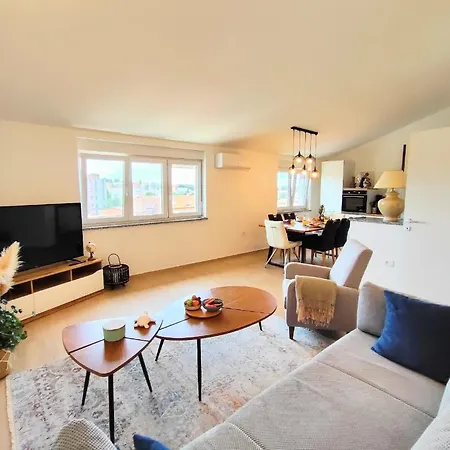 Fuer 4 Personen Ca 75 Qm In Sijana, Istrien Istrische Riviera *