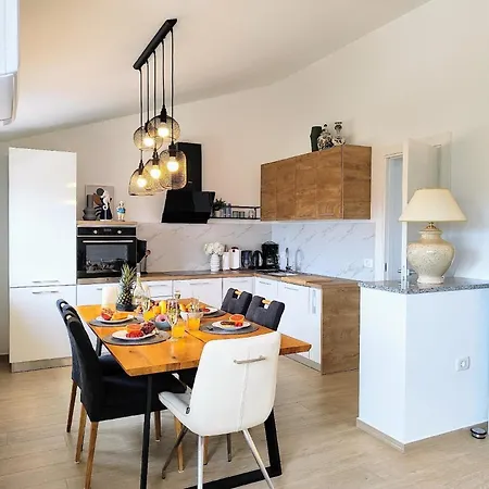 Fuer 4 Personen Ca 75 Qm In Sijana, Istrien Istrische Riviera *